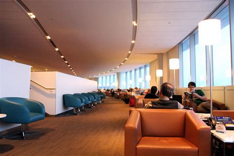 Air Canada Maple Leaf Lounge - Toronto Airport | Flickr - Photo Sharing!