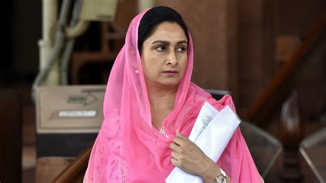 Union Minister Harsimrat Kaur Badal Quits In Protest Over Centre’s Farm Bills - odishabytes ...