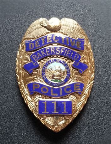 Collectors-Badges Auctions - Bakersfield Police Department Detective badge