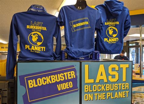 Visiting the Last Blockbuster Store in the World in Bend, Oregon! - Quirky Travel Guy