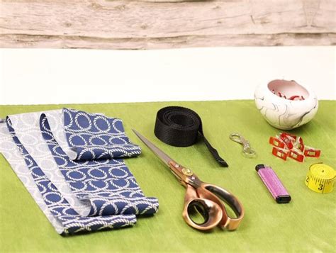 DIY Dog Leash - How To Make A Dog Leash In 10 Minutes ⋆ Hello Sewing