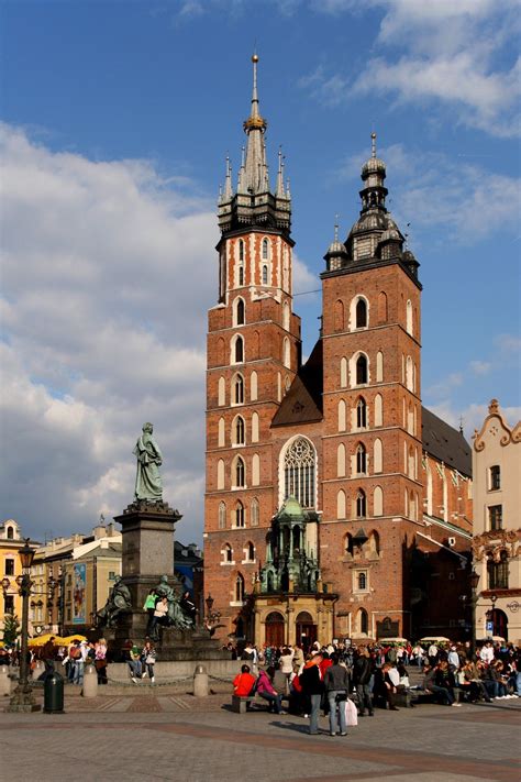 Kościół Mariacki Kraków Marienkirche, Krakau, Polen | Krakow, Visit ...