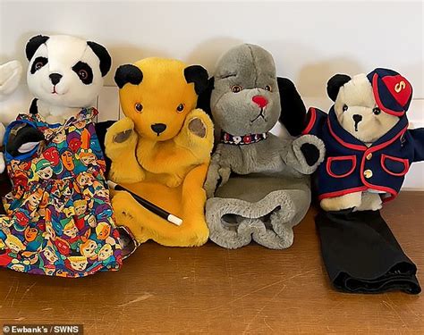 Sweep cleans up at auction: Beloved glove puppet sells for £3,000... as Sooty fetches £2,750