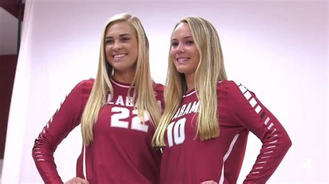 Alabama Volleyball Team Photo Shoot Volleyball Team Photos, Volleyball ...