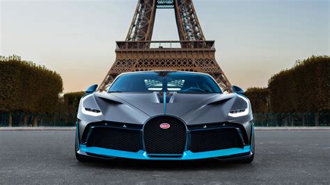 Bugatti Divo in Paris 2 Wallpaper | HD Car Wallpapers | ID #11343