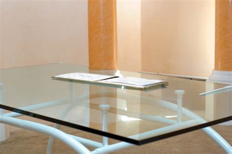 Why Tempered Glass Table Top Is The Best Option For Furniture