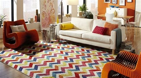 Chevron Accents in 9 Modern and Cheery Living Room Designs - Interior Idea