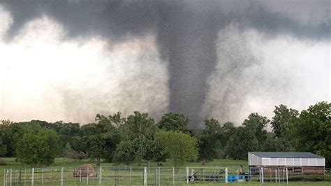 7 years later: 348 people killed during 4-day tornado outbreak