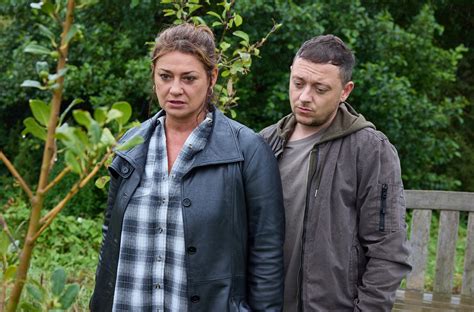 Emmerdale to air emotional Cain and Moira scenes in brain tumour story