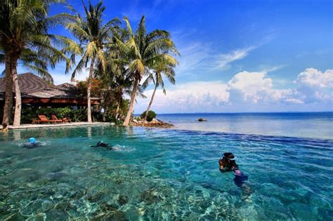 6 Stunning Private Islands Near Singapore For Your Weekend Getaway | Singapore island, Outdoor ...