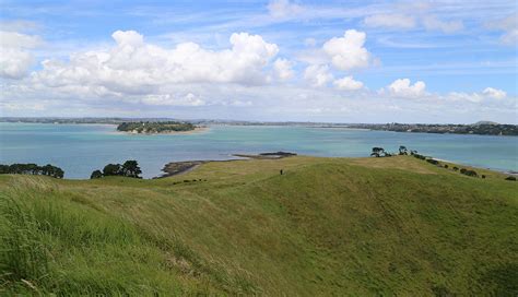 Browns Island Recreation Reserve, Hauraki Gulf - Hiking & Tramping in NZ - Wilderness Magazine