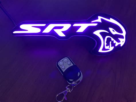 Srt hellcat led badge - jawertastic