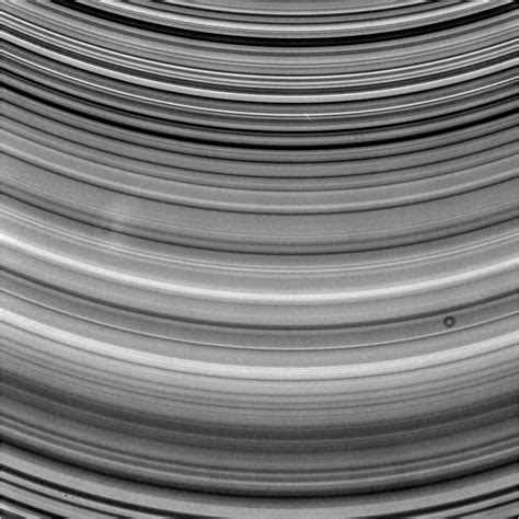 Image of Saturn-rings – NASA Solar System Exploration