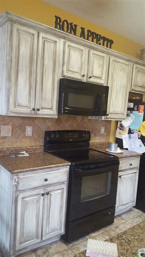 Painting Kitchen Cabinets Distressed White - Image to u