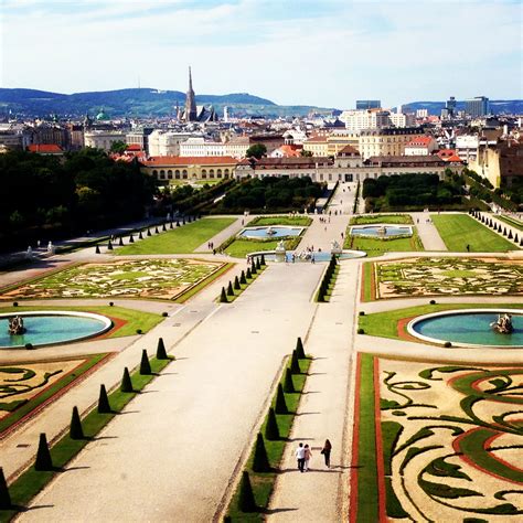 Schloss Belvedere Garten | Field, Basketball court, Austria