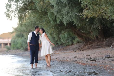 Free picture: togetherness, kiss, embrace, love, husband, gentleman, riverbank, gorgeous ...