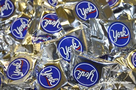 York Peppermint Patties Bulk - 3 lb. | Peppermint patties, York peppermint patty, Dark chocolate ...