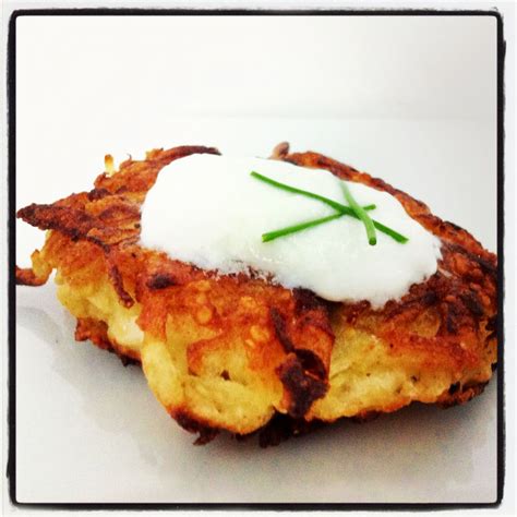 Hanukkah's Latkes Recipe with Sour Cream