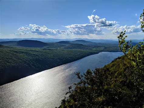 Hiking The North Trail Up Mt Pisgah In Vermont Overlooking Lake Willoughby - No Home Just Roam