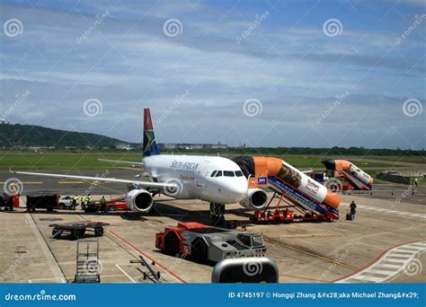 Durban Airport, South Africa Editorial Photography - Image: 4745197