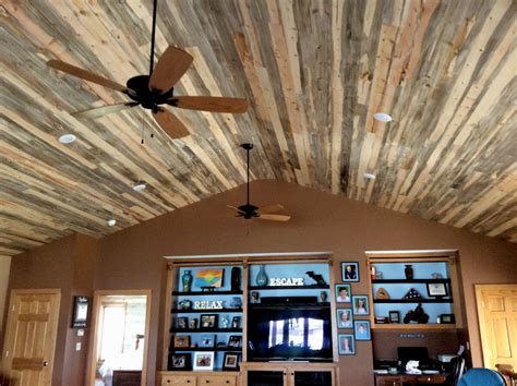 Knotty Pine Ceiling Planks : Plank Ceiling | Ceilings | Armstrong ...