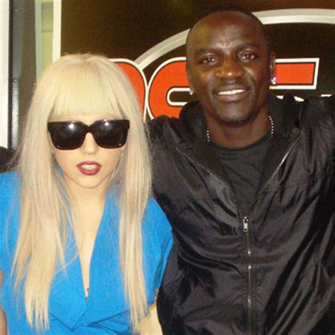 Akon exalta Lady Gaga: "Ela não é humana. É de outro nível"