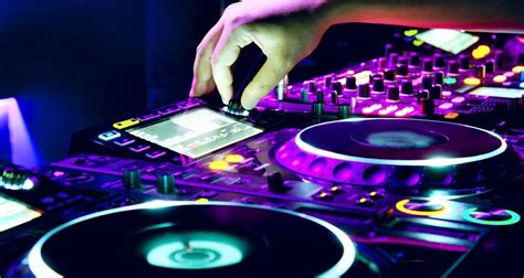 The 5 Steps To DJing Success, #3: Techniques - Digital DJ Tips