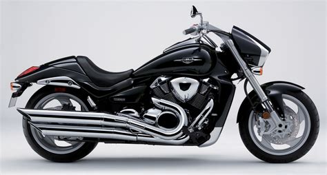 SUZUKI BOULEVARD M109R - Review and photos