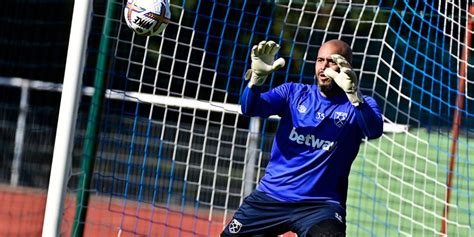 Watch: Goalkeepers' Union | West Ham United F.C.