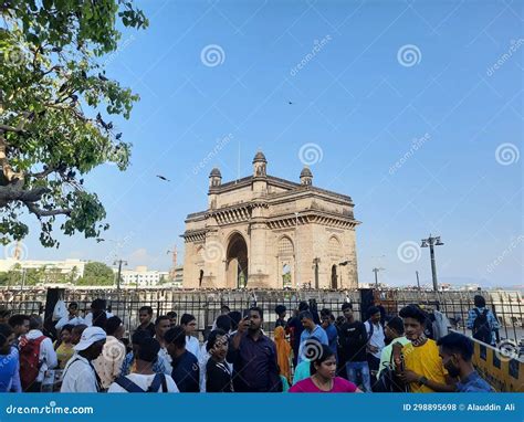 Gateway of India in Mumbai. Editorial Stock Photo - Image of architecture, city: 298895698