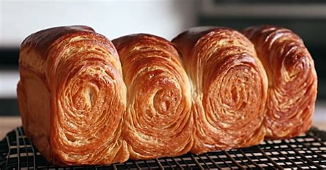 How To Make A Croissant Loaf