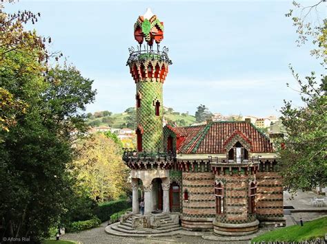 Gaudi Designer :: Other > Architecture - El Capricho is a building in ...