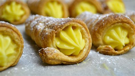 Puff Pastry Cones filled with Pastry Cream - Easy Homemade Cream Horns Recipe - YouTube