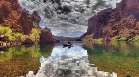 Kayak Lake Mead | Kayaking Tours Near Las Vegas