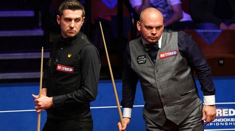 Mark Selby accused of 'gamesmanship' by Stuart Bingham as he wins World Championship semi to set ...