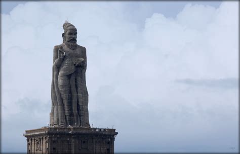 Thiruvalluvar Statue | The Thiruvalluvar Statue is a 133 fee… | Flickr