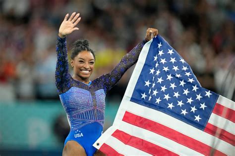 Simone Biles' Coach Leaves No Doubt About Her Opinion Of US Gymnastics ...