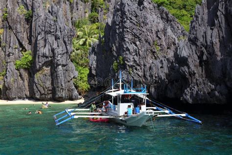 Philippines boat tour editorial photo. Image of rock - 198347621