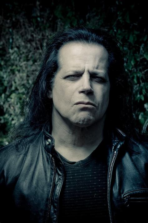 Glenn Danzig Displays Lighter Side on ‘Portlandia,’ Embraces Darkness ...