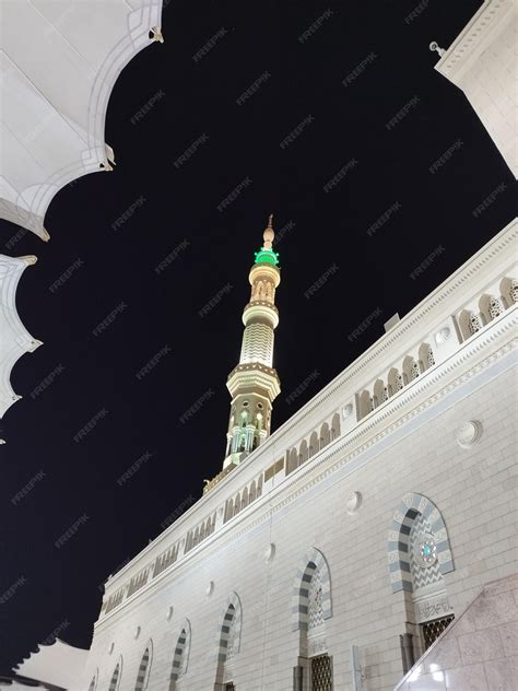 Premium Photo | View Of The Madinah Mosque