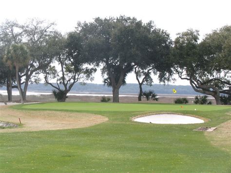 Enjoy panoramic vistas at the Country Club of Hilton Head - HiltonHeadGolf.com