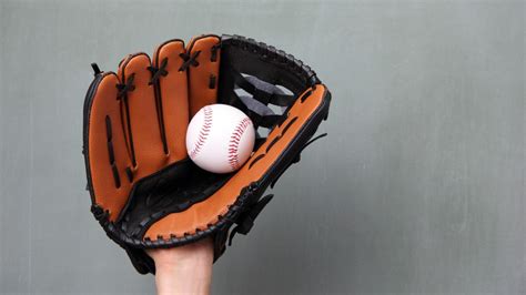 The 10 Best Kids Baseball Gloves of 2024