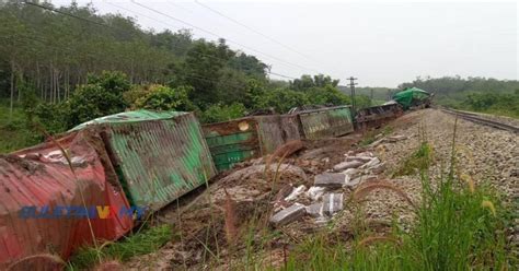 Landasan kereta api Hatyai-Padang Besar dibom : r/malaysia