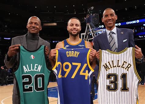 Photos: Stephen Curry Breaks NBA's All-Time 3-Point Record Photo ...