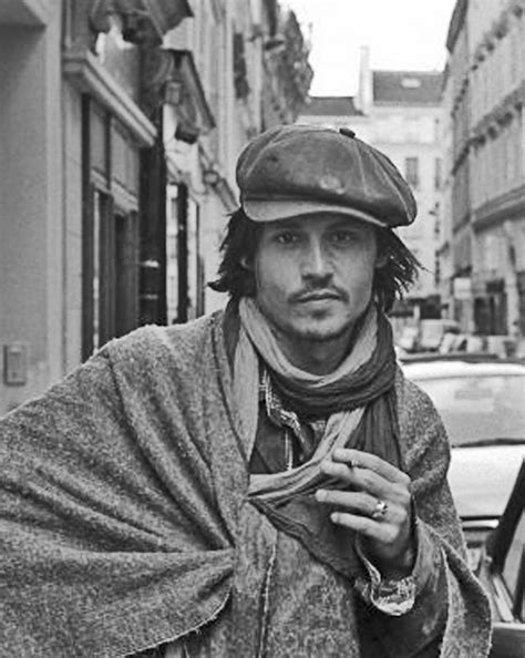 Smoking Is Sexy : Johnny Depp