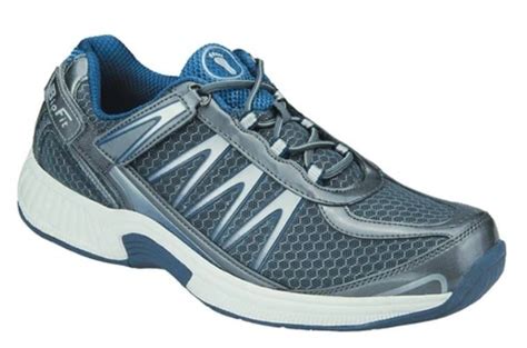 7 Best Walking Shoes for Bunions to Move Pain-Free in 2023