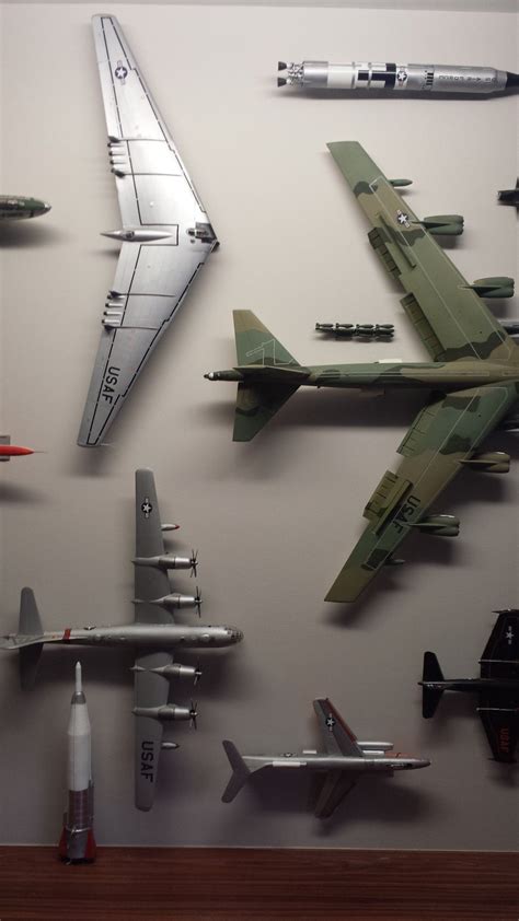 Pin by Douglas on Airplane Displays | Model airplanes display, Model airplanes, Model planes