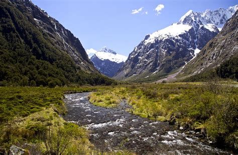 Te Anau - Milford Sound Hwy | Milford sound, New zealand south island, Milford