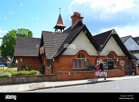 Sunninghill berkshire hi-res stock photography and images - Alamy