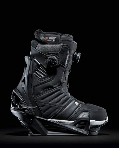 How To Choose Snowboard Bindings - Our Snow Guide | DC Shoes